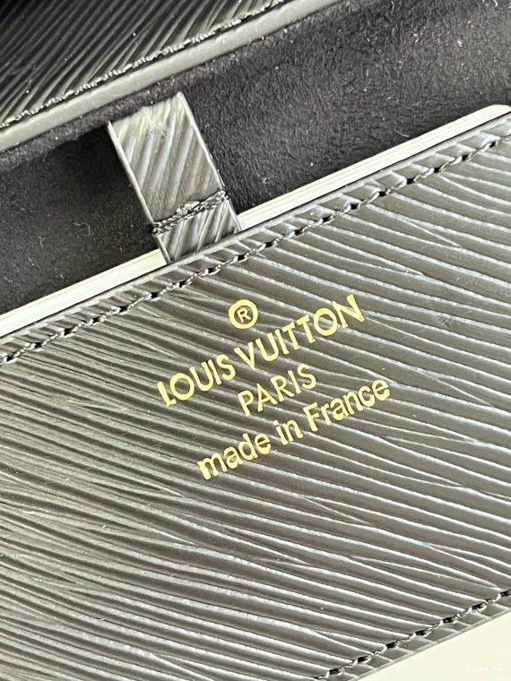 PM TWIST VUITTON LOUIS 0709